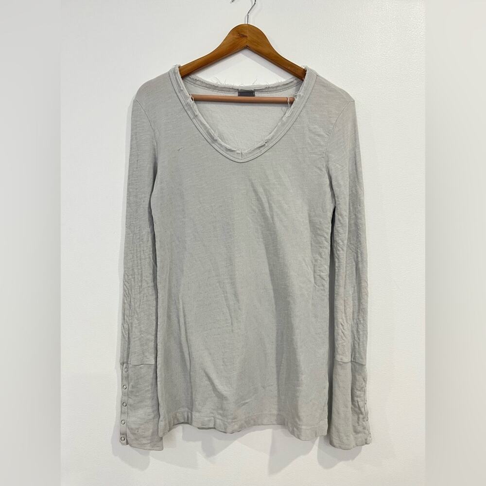 Braeve Distressed‎ Long Sleeve Top Medium Distressed Thermal Layer